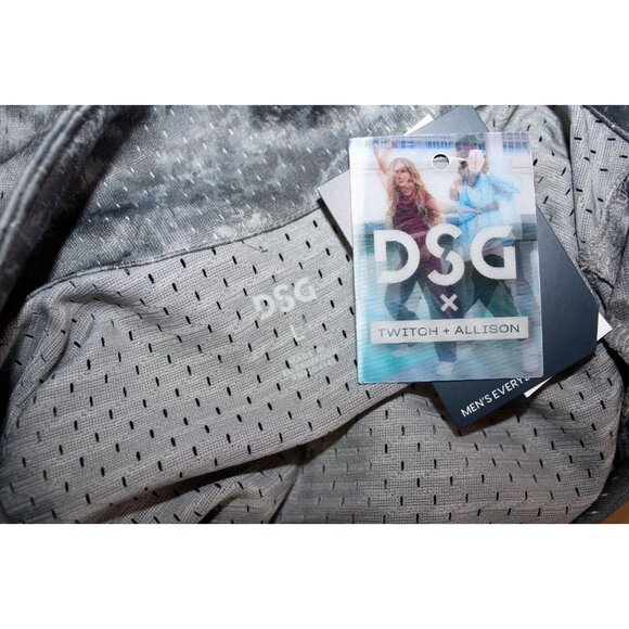 NWT DSG Mens Grey Blurred Floral Short Sleeve Mesh Button Up Shirt L - Picture 6 of 6